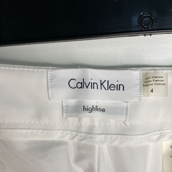 Straight Fit Highline White Pants - Picture 4 of 10